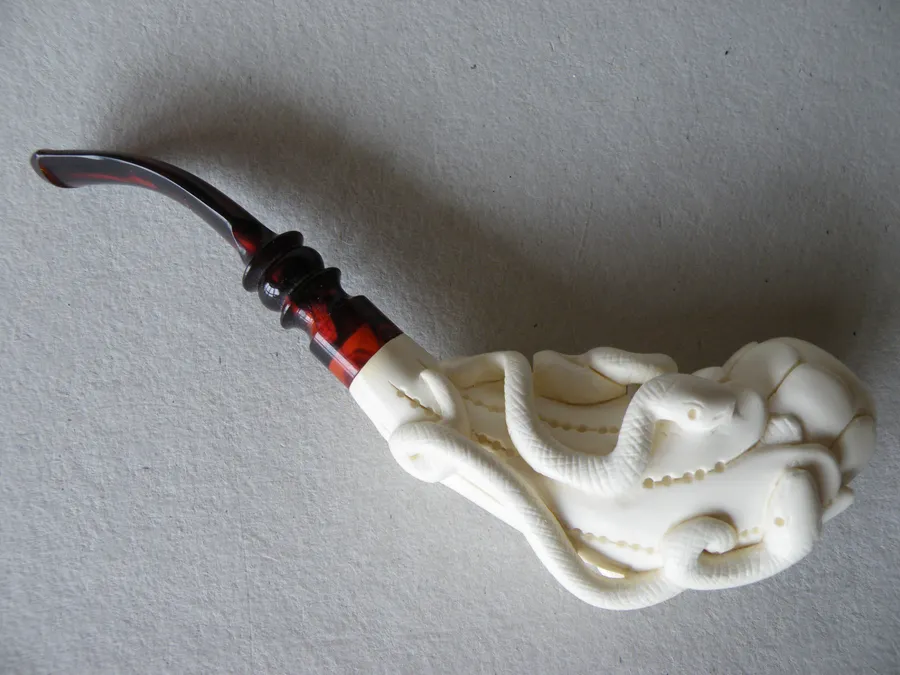 Hand-carved snakes Turkish block meerschaum pipe, product ANI-26