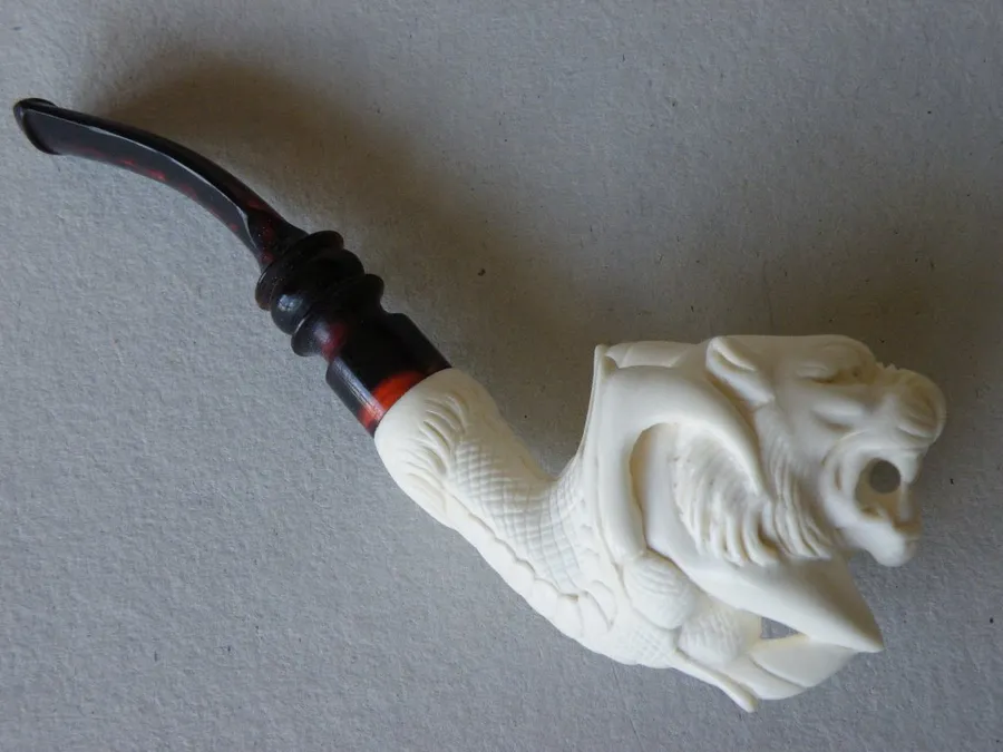 Hand-carved claw Turkish block meerschaum pipe, product ANI-29