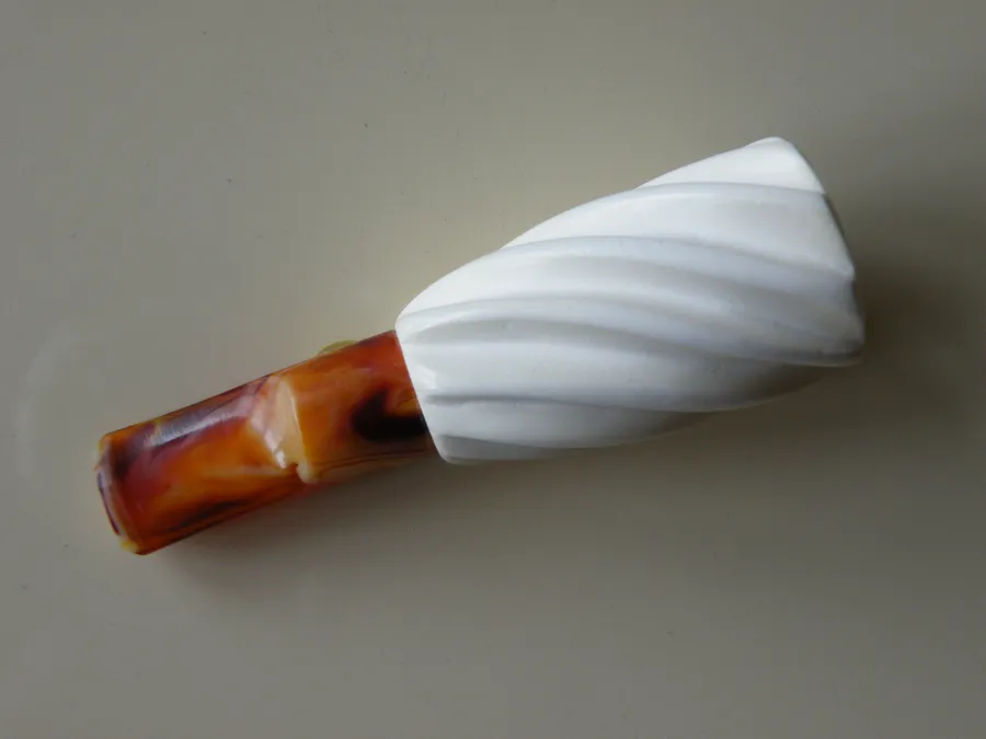 Hand-carved floral cigar holder Turkish block meerschaum cigar holder, product CIGARH-01