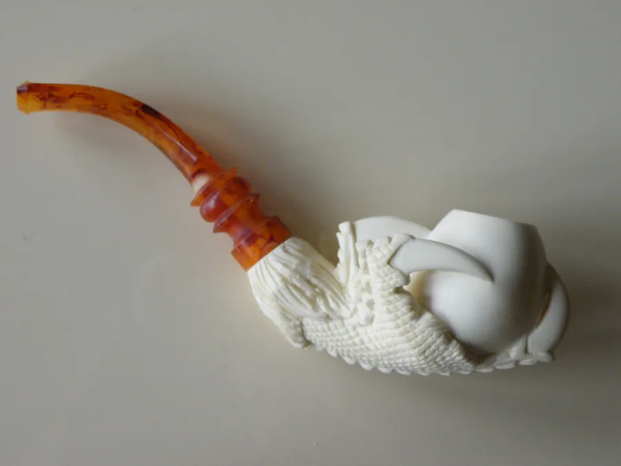 Hand-carved eagle's claw Turkish block meerschaum pipe, product EC-05