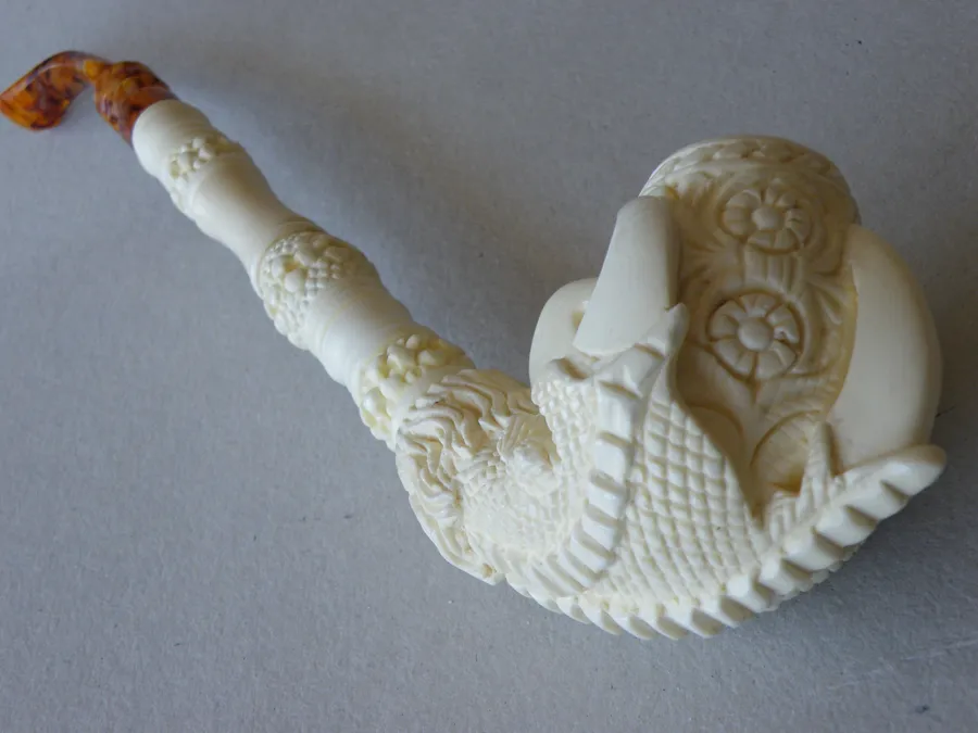 Hand-carved eagle's claw with floral Turkish block meerschaum pipe, product EC-10