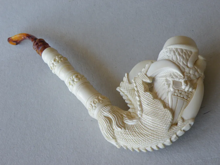 Hand-carved eagle's claw with floral Turkish block meerschaum pipe, product EC-14