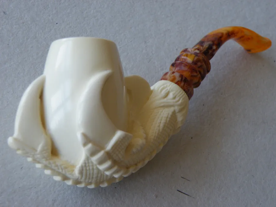 Hand-carved eagle's claw with floral Turkish block meerschaum pipe, product EC-19