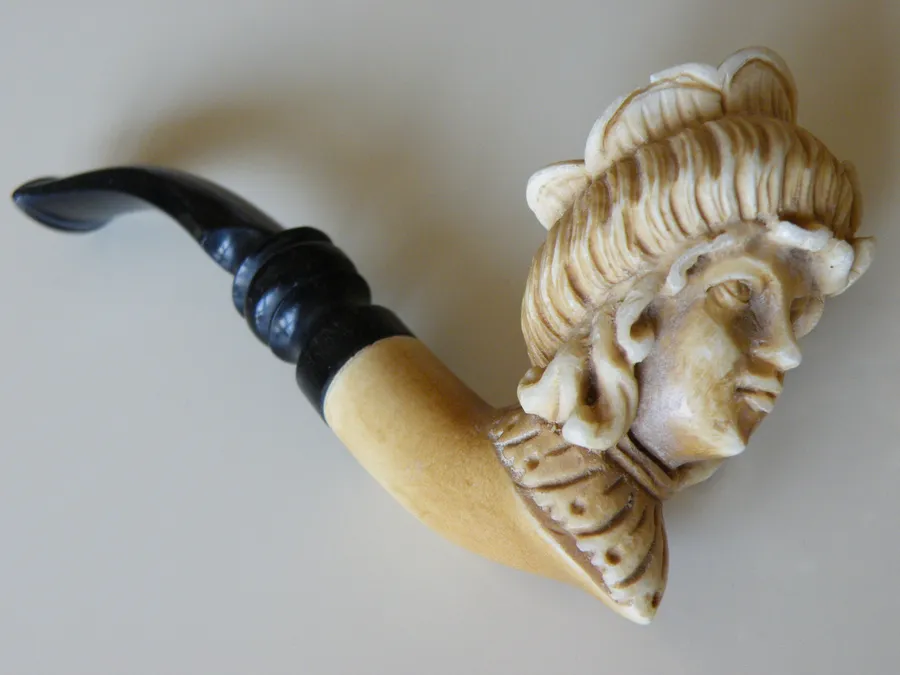 Hand-carved mermaid Turkish block meerschaum pipe, product NUDE-22