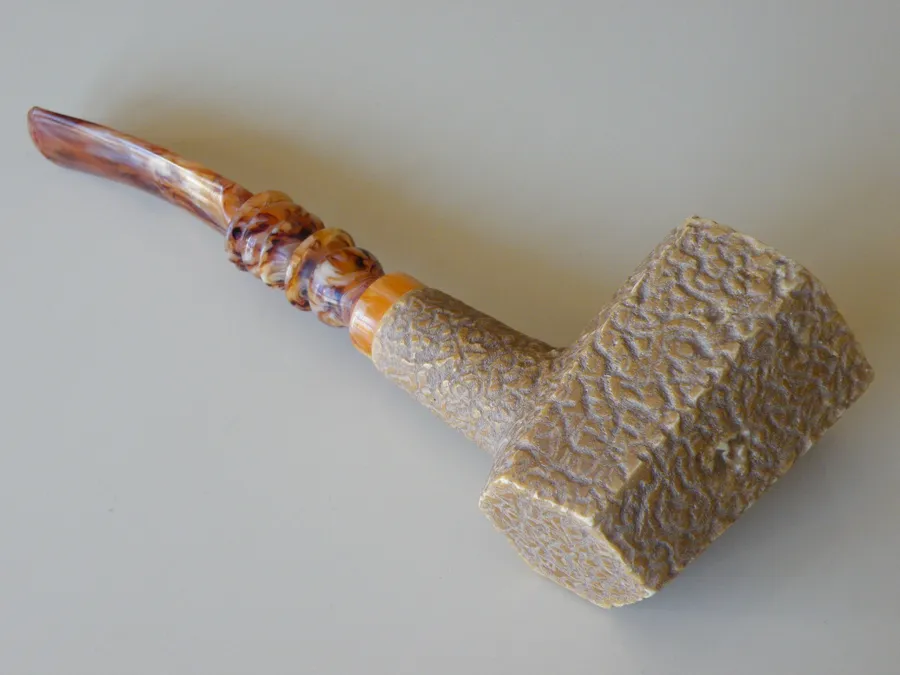 Hand-carved freehand Turkish block meerschaum pipe, product FH-27