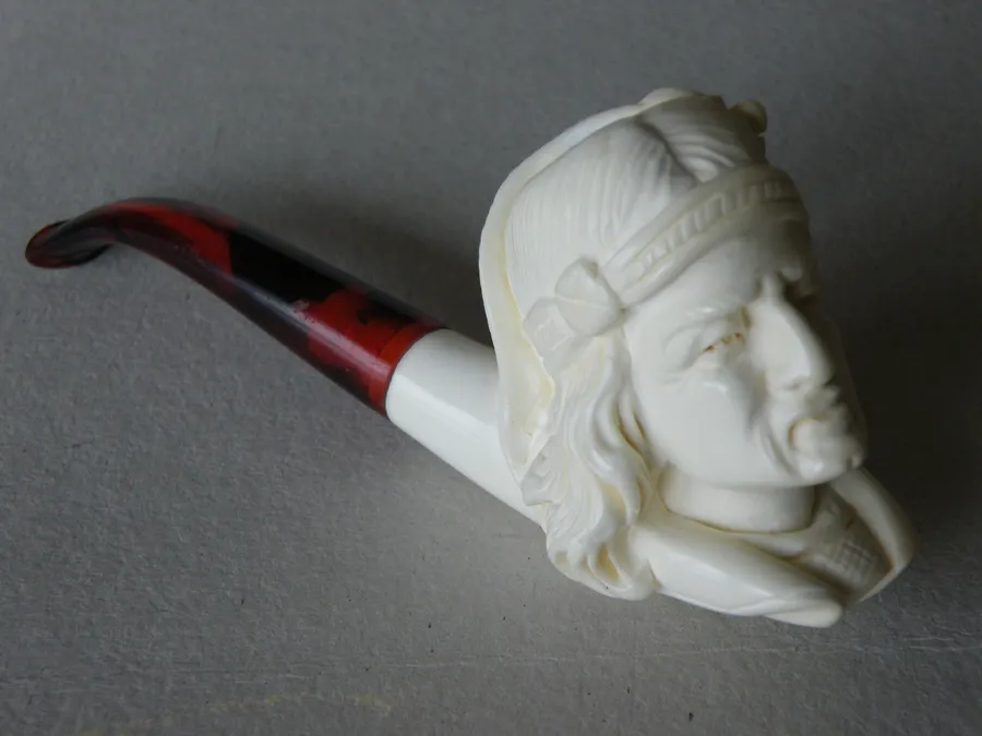 Hand-carved chief Turkish block meerschaum pipe, product IND-08