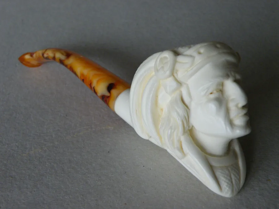Hand-carved chief Turkish block meerschaum pipe, product IND-10