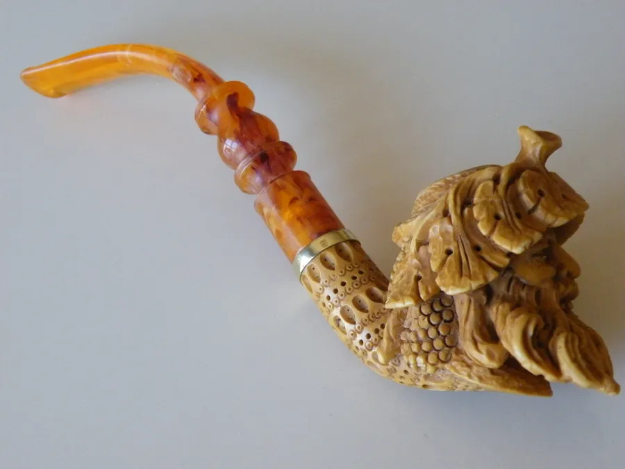 Hand-carved bacchus Turkish block meerschaum pipe, product PORT-01