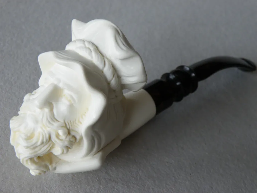 Hand-carved bedouin Turkish block meerschaum pipe, product PORT-11