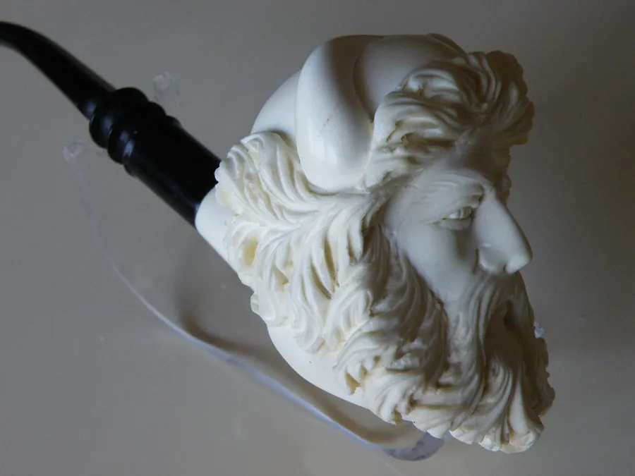 Hand-carved viking Turkish block meerschaum pipe, product VIK-10