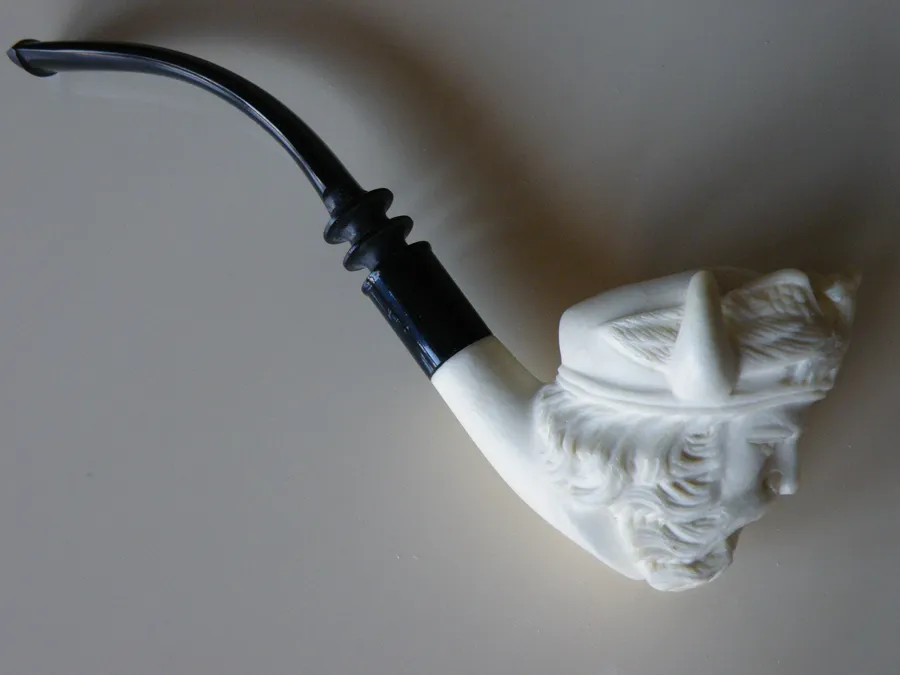 Hand-carved viking Turkish block meerschaum pipe, product VIK-12